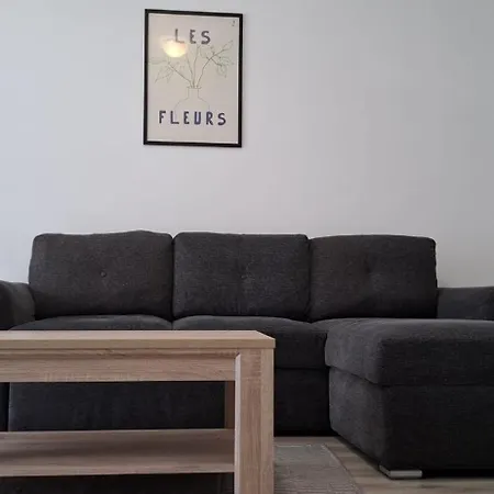 Coresi-kasper Apartment
